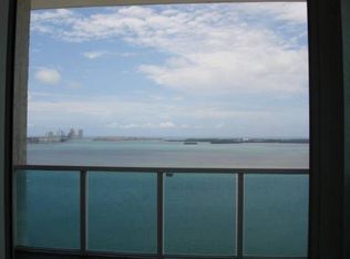 2580 NE 183rd St, Aventura, FL 33160