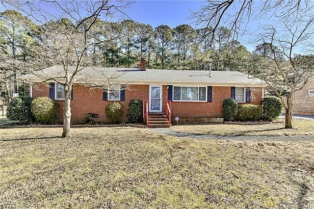 1st image of 3709 Dandridge Cres