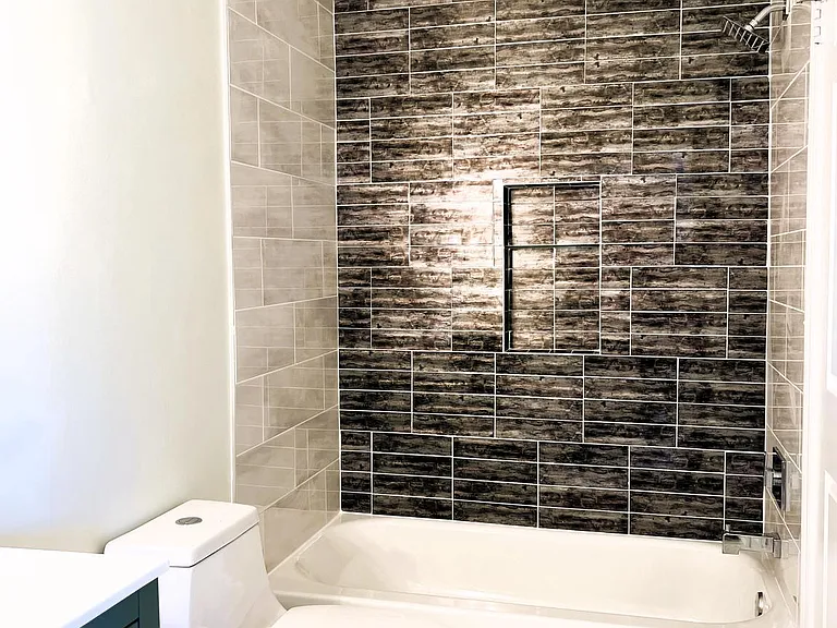 439 Terry Ct #B4 — Photo 12