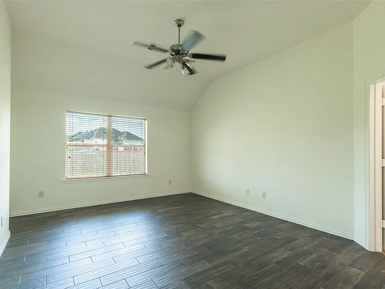 23611 Starbridge Lake Ln — Photo 18