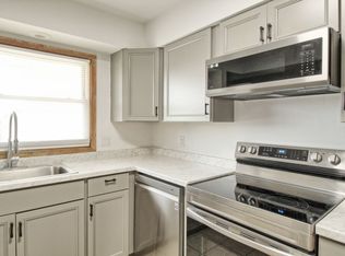 4130 Laramie Ln APT 1, Rockford, IL 61108