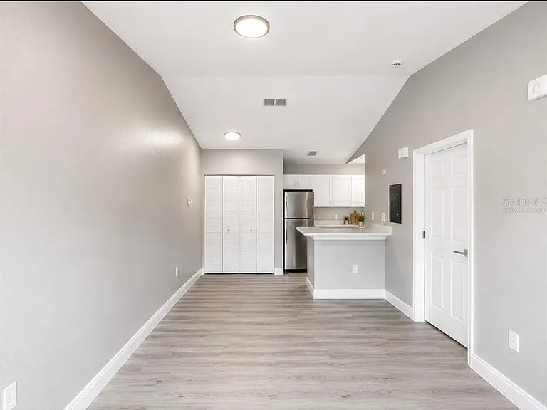 9160 Lake Chase Island Way #9160 — Photo 6