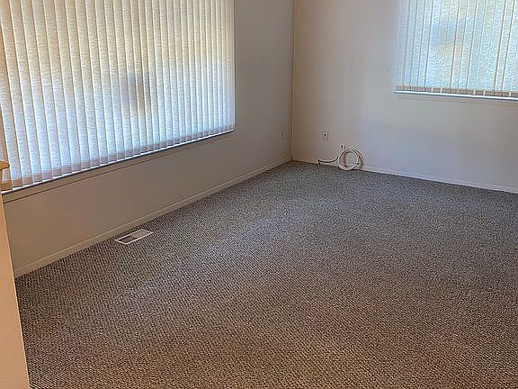 3rd image of 50235 Helfer Blvd