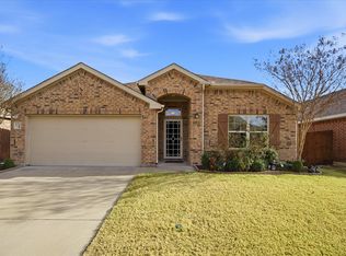 2128 Danibelle Dr, Heartland, TX 75126