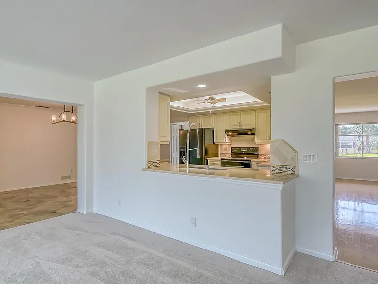 3111 Post Rd — Photo 9
