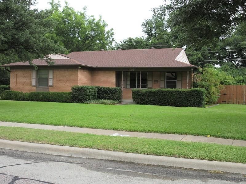 1st image of 106 W Highland Dr