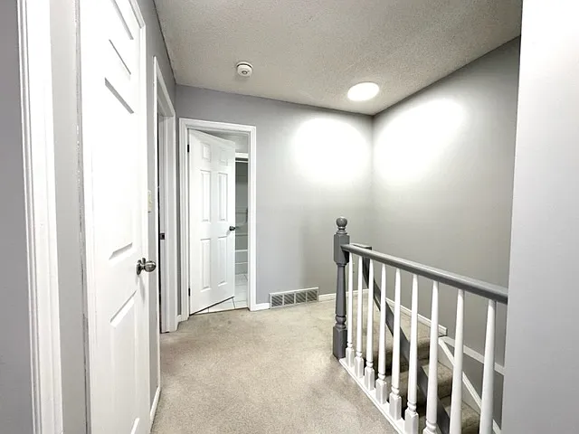4 Golding Pl — Photo 9