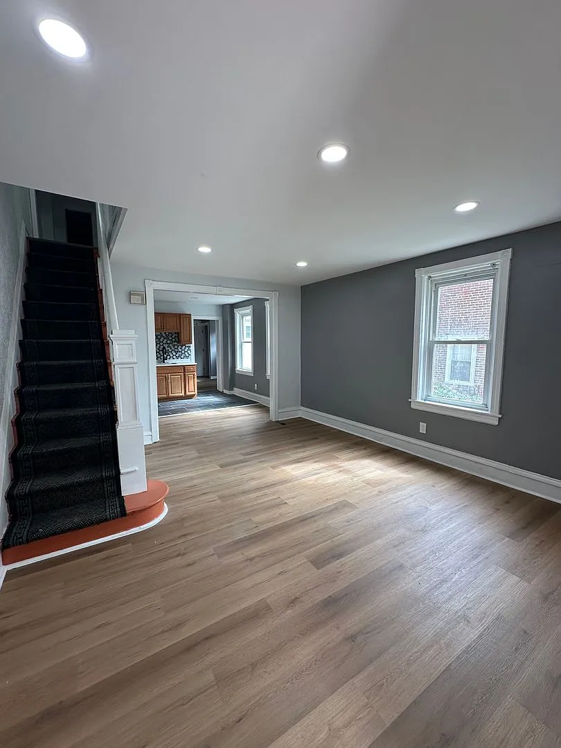 4 Bed, 1 Bath available for rent! — Photo 3