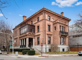 410 W Arlington Pl #3, Chicago, IL 60614