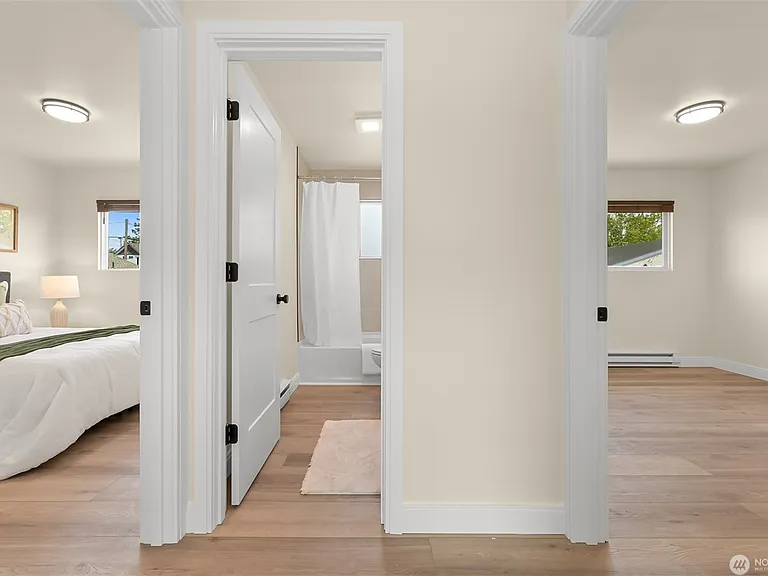 810 Irving St — Photo 7