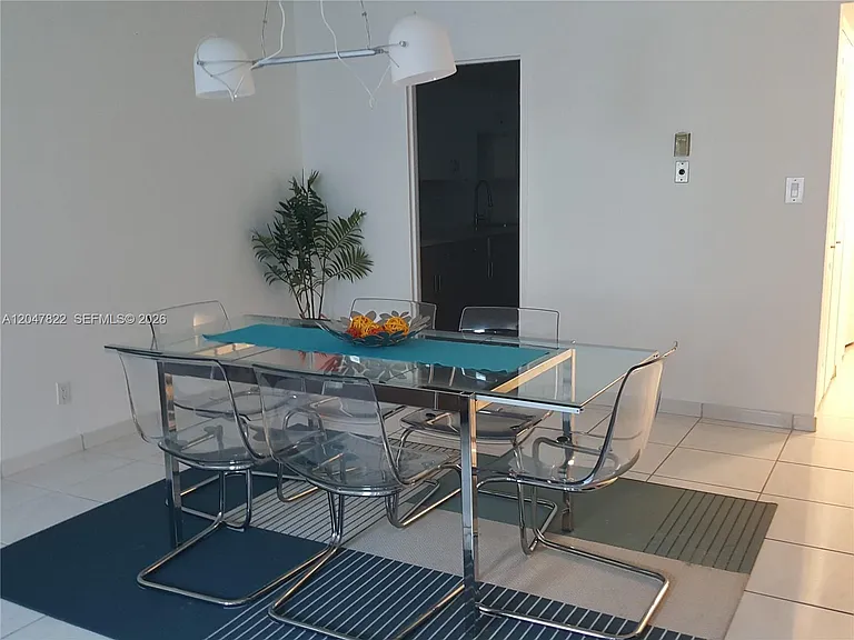 5401 Collins Ave #311 — Photo 4