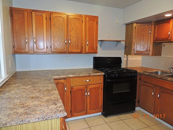 4th image of 1334 Greenwood Ave