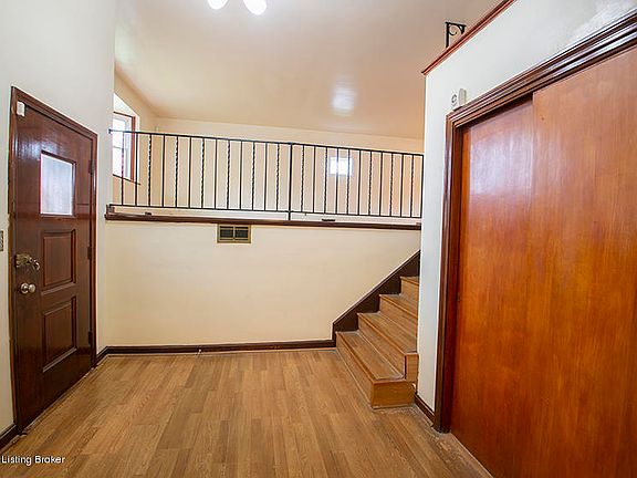 4th image of 3829 Klondike Ln