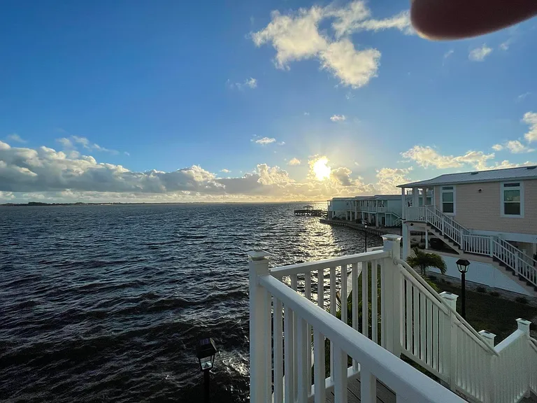 453 NE Indian River Dr — Photo 16