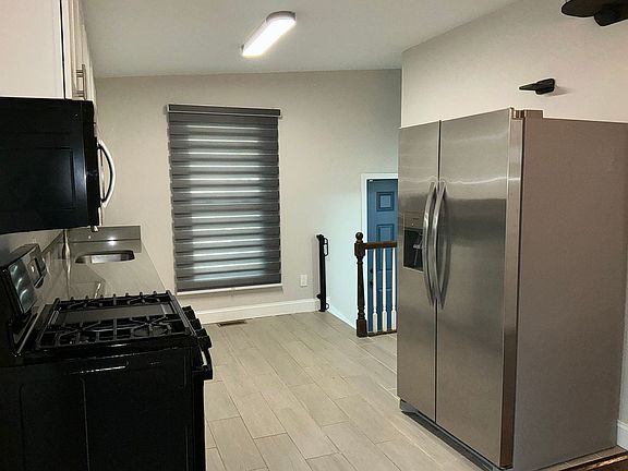 2nd image of 7 Dorothy Ln