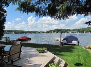 8423 Je Ne Be Dr NE, Rockford, MI 49341