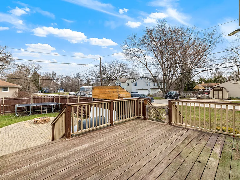 8614 Lakeview Ave — Photo 15