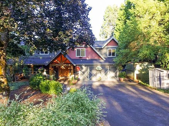2nd image of 1808 37th Ave NW