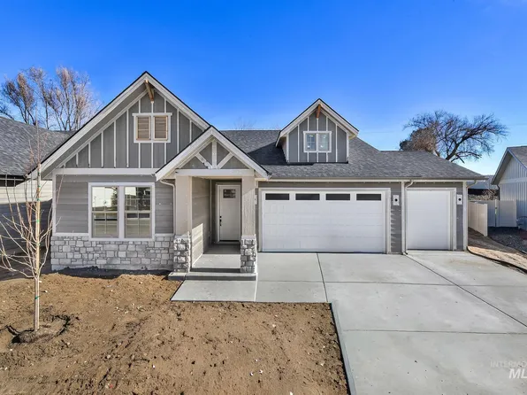 1720 N Green Pine Ln, Star, ID 83669