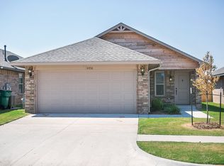 10716 SW 30th St, Yukon, OK 73099