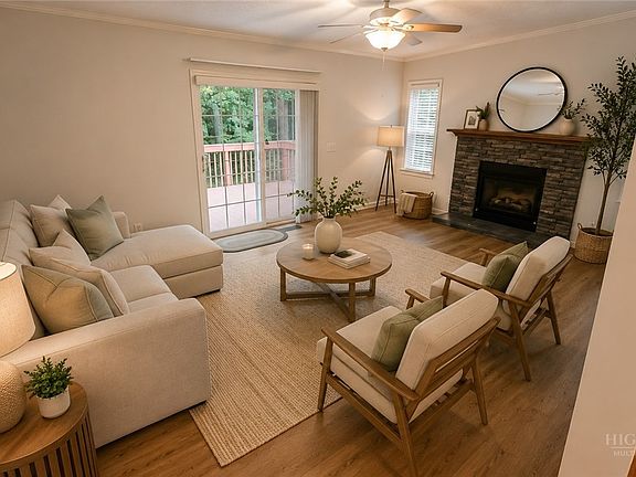 2nd image of 32 Yarrow Circle