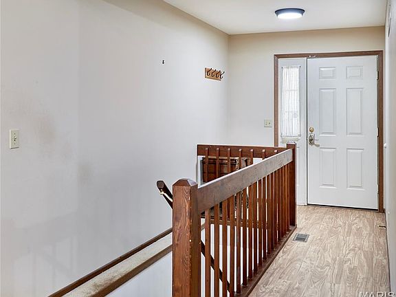 4th image of 1153 Spencer Hill Dr