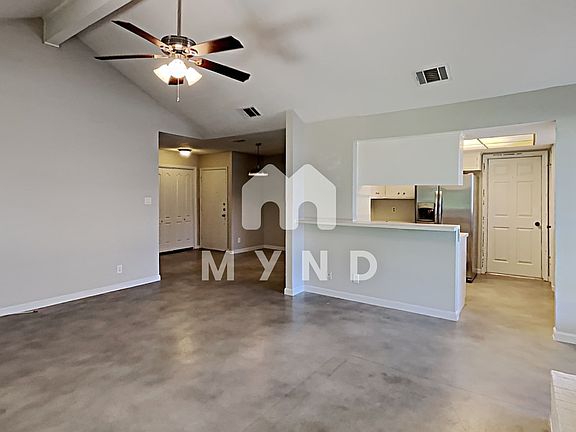 5th image of 2025 Monarch Dr #A