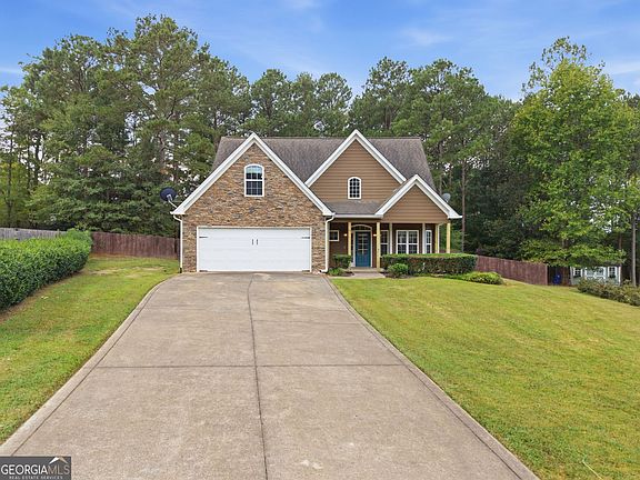 5th image of 10 Susanne Ct SW
