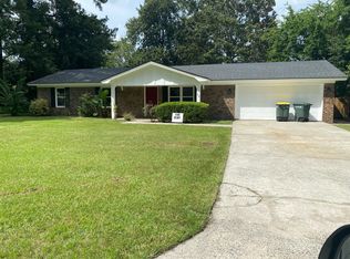 608 Highland Dr, Savannah, GA 31406