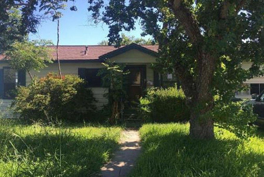 1st image of 3637 Harris Dr
