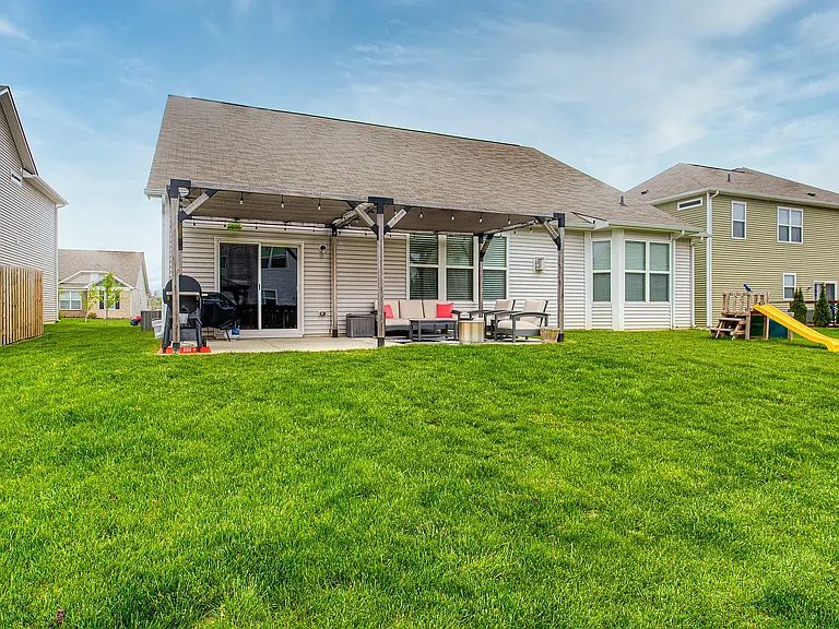 5417 Aster Dr — Photo 3