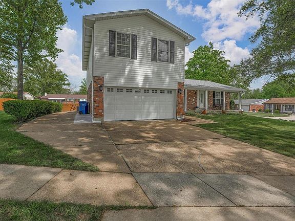 2nd image of 2701 Gladwood Dr