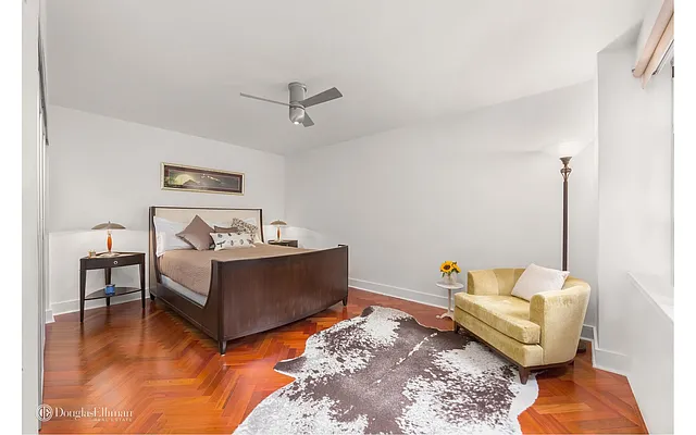 Sold by Douglas Elliman | media 8