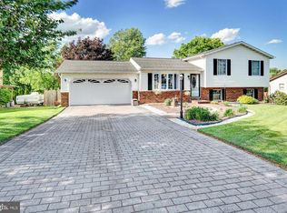 50 Allen Dr, Hanover, PA 17331