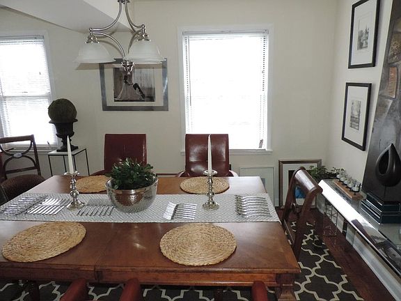 3rd image of 830 Custer Ave #W68n0t79h