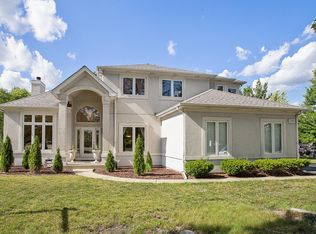 2203 W 87th St, Naperville, IL 60564