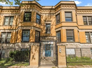 3264 W Wrightwood Ave, Chicago, IL 60647