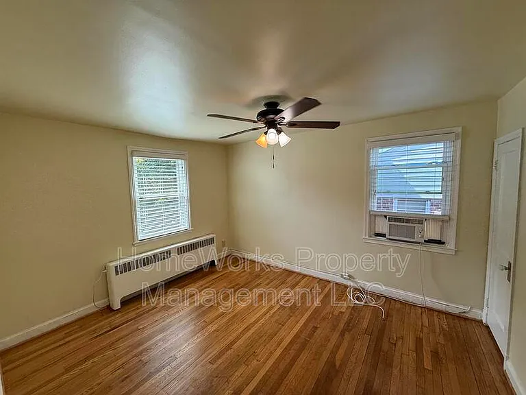 125 Cherrydell Rd — Photo 4