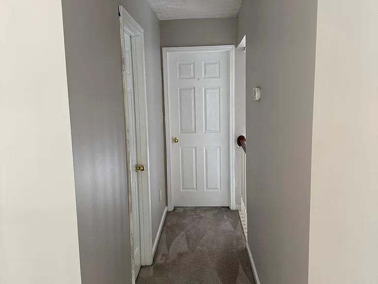 504 Thames Cir — Photo 47