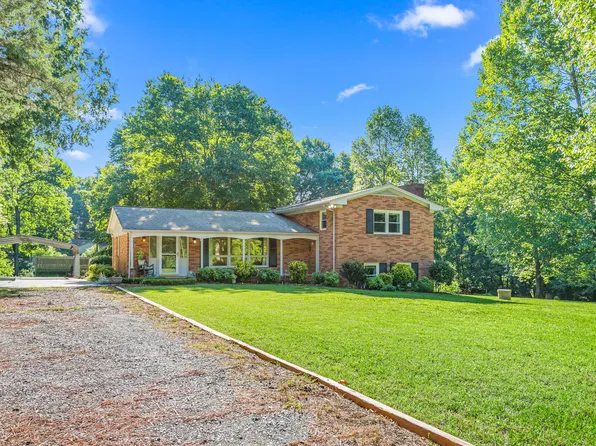 5220 Eastcrest Rd, Mc Leansville, NC 27301