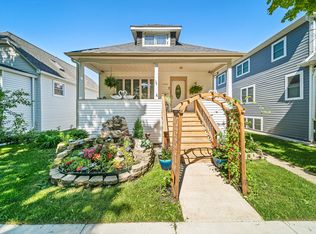 4450 N Moody Ave, Chicago, IL 60630