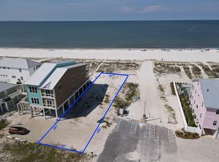 117 37th St #D, Mexico Beach, FL 32456