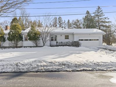 31 Magee Drive, Glenmont, NY, 12077