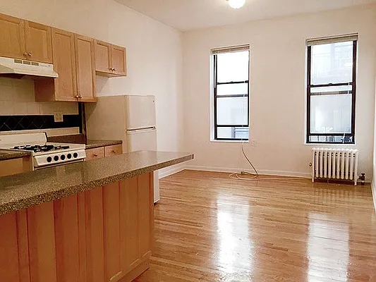 Rented by AJ Clarke | media 10