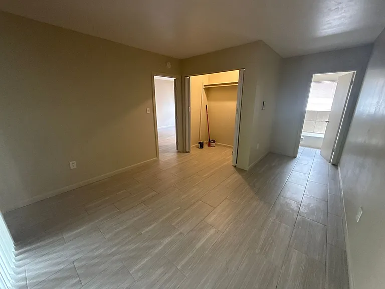 3619 Seminole Ave — Photo 21