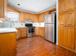 221 W 6th St, Edmond, OK 73003