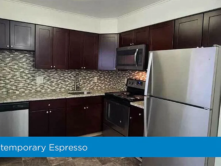Eatoncrest Apartment Homes — Photo 3