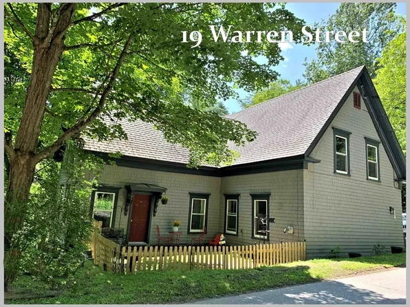 19 Warren Street, Plymouth, NH 03264