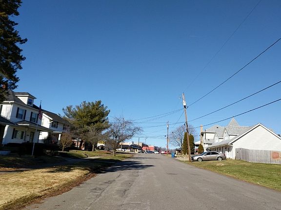 5th image of 179 24th St SE