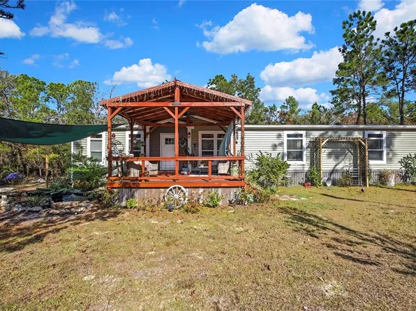 7439 W Nadel Dr, Crystal River, FL 34428